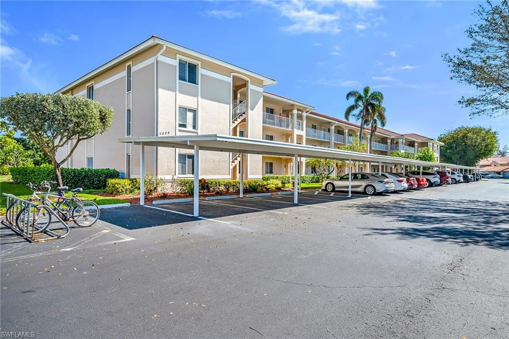 7025 Dennis Cir. G202 – #226009100 - Glen Eagle