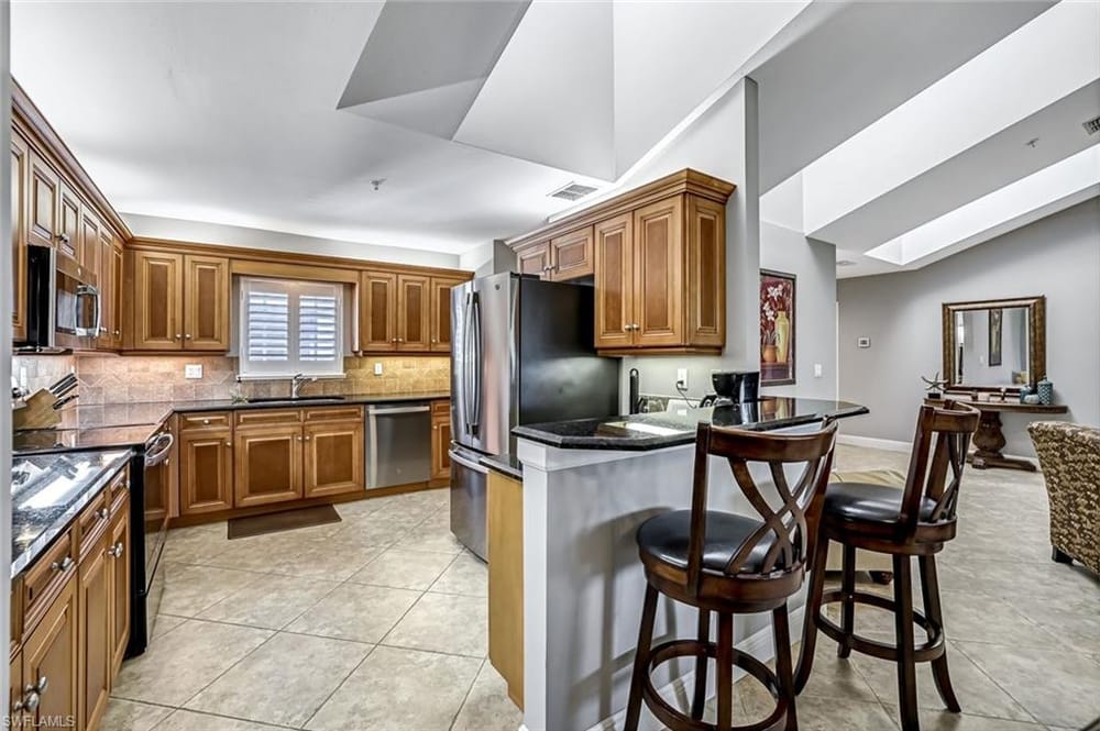 760 Waterford Dr. 303 – #226009129 - Eagle Creek