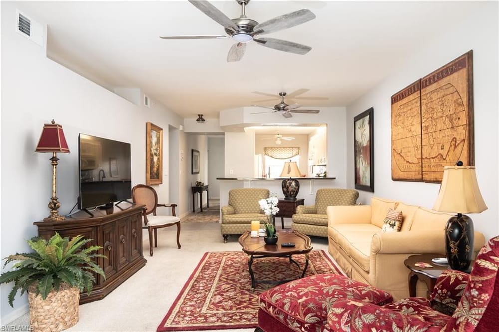 2585 Old Groves Rd. L102 – #226010191 - Pipers Grove