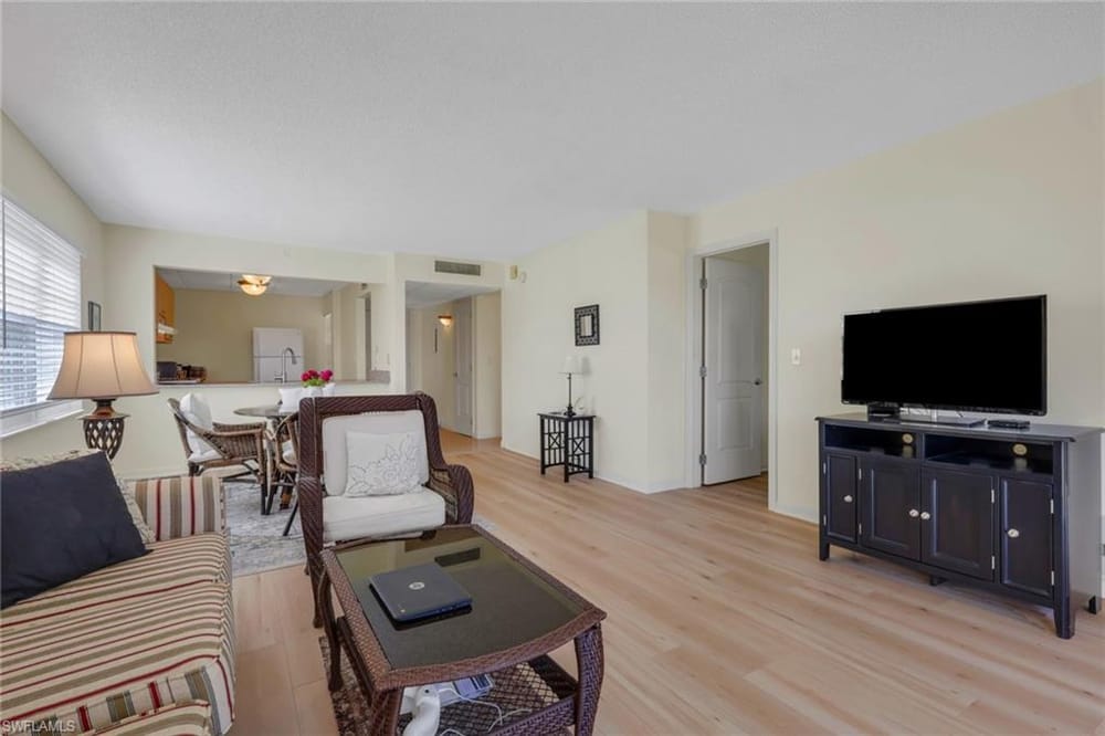 1057 Forest Lakes Dr. 1208 – #226010352 - Forest Lakes