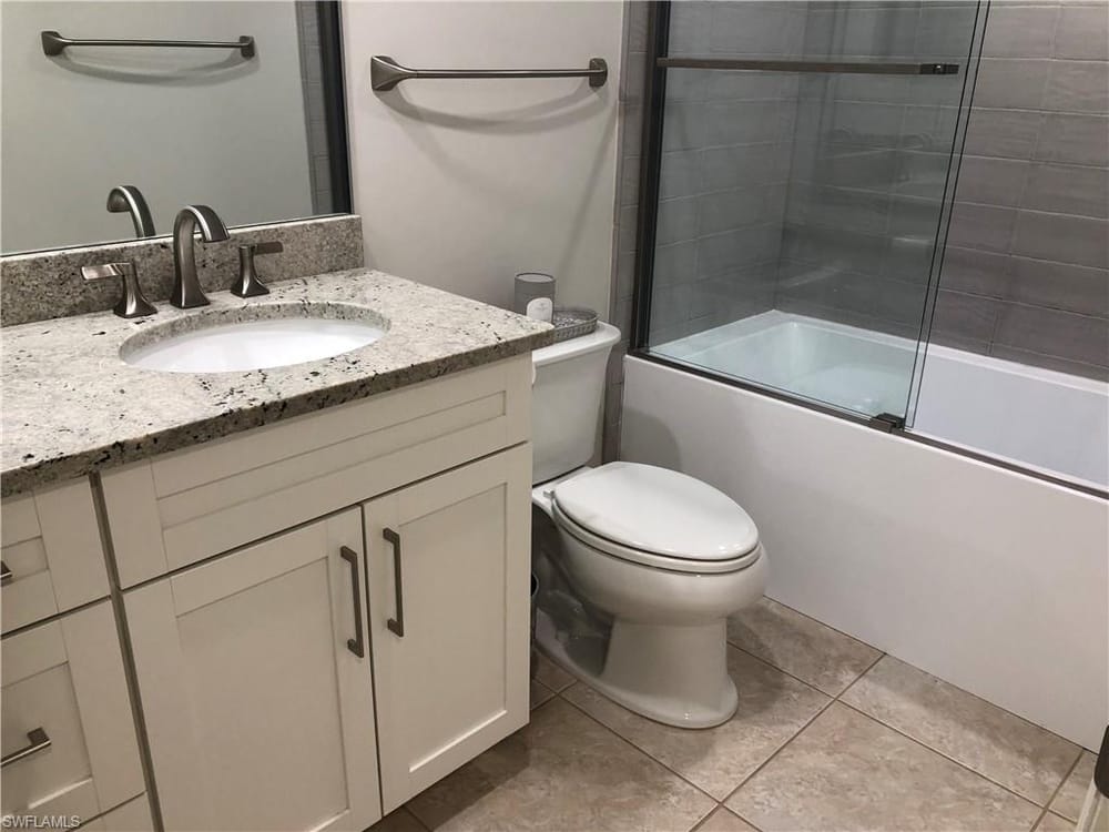 746 Eagle Creek Dr. W 104 – #226011011 - Eagle Creek