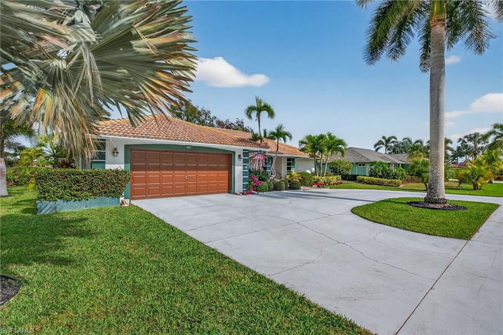 681 Saint Andrews Blvd. – #226011105 - Lely Country Club