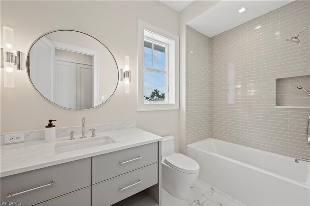 408 16th Ave. S – #226011285 - Aqualane Shores