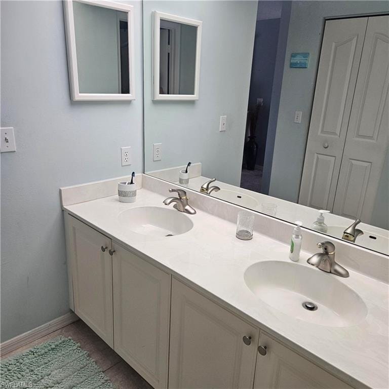 915 New Waterford Dr. H202 – #226011291 - Berkshire Lakes