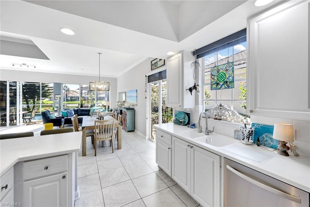 2925 Gilford Way – #226011319 - Island Walk