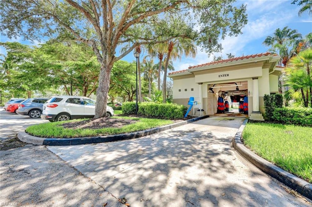 2925 Gilford Way – #226011319 - Island Walk