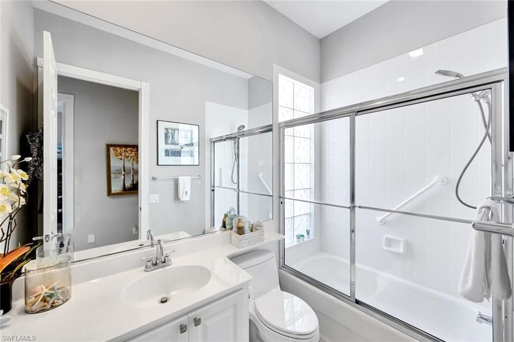 2925 Gilford Way – #226011319 - Island Walk
