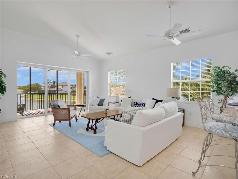 6422 Legacy Cir. 704 – #2026012892 - Lely Resort