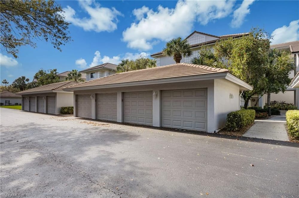 760 Waterford Dr. 203 – #226011680 - Eagle Creek