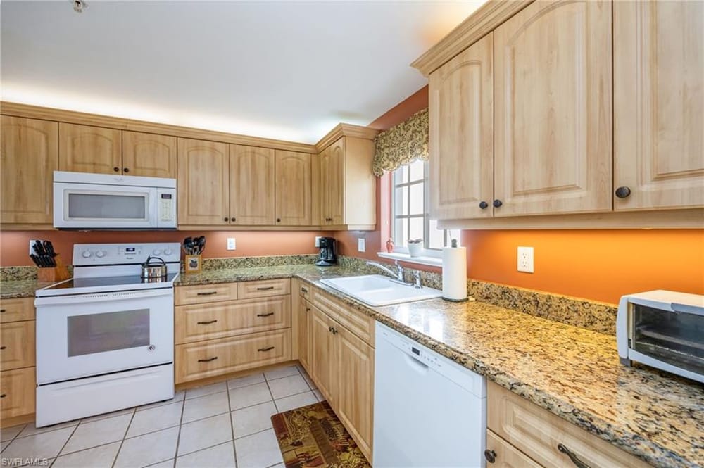760 Waterford Dr. 203 – #226011680 - Eagle Creek