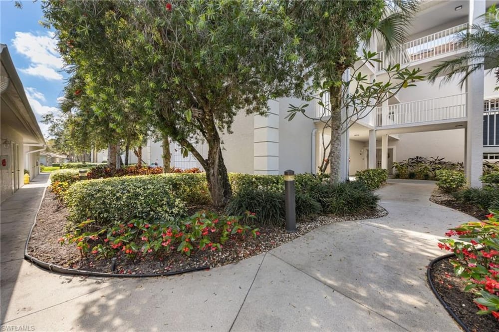 760 Waterford Dr. 203 – #226011680 - Eagle Creek