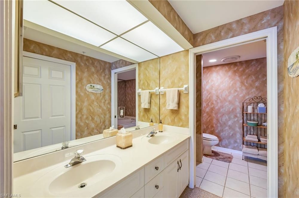 760 Waterford Dr. 203 – #226011680 - Eagle Creek