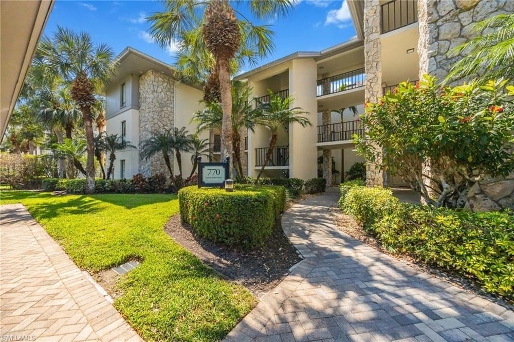 770 Eagle Creek Dr. 102 – #226011704 - Eagle Creek