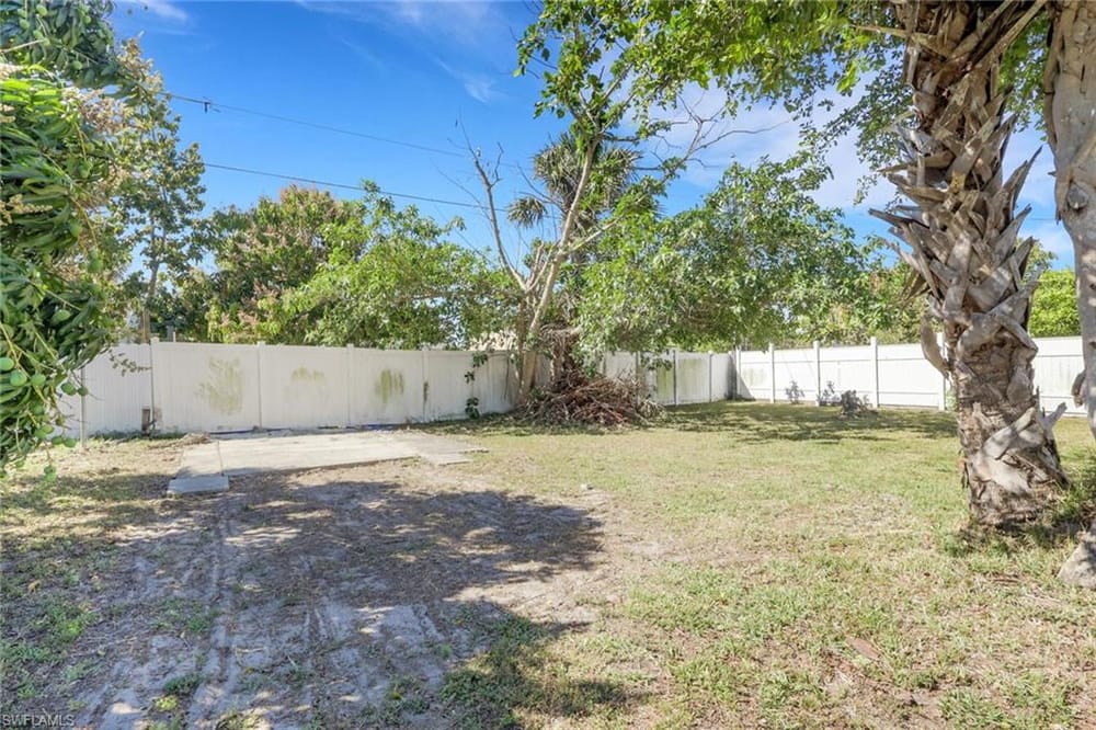 5326 Dixie Dr. – #226011870 - Naples Manor