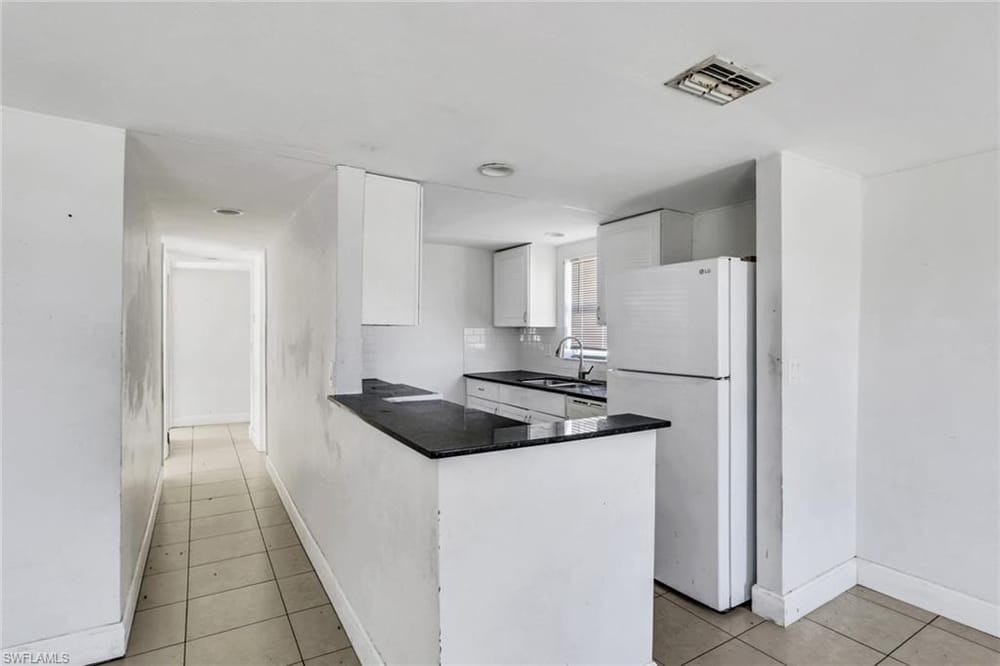 5326 Dixie Dr. – #226011870 - Naples Manor
