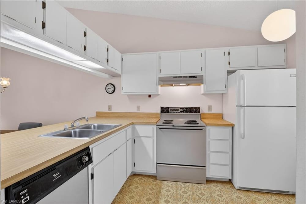 1704 Kings Lake Blvd. 201 – #226012581 - Kings Lake