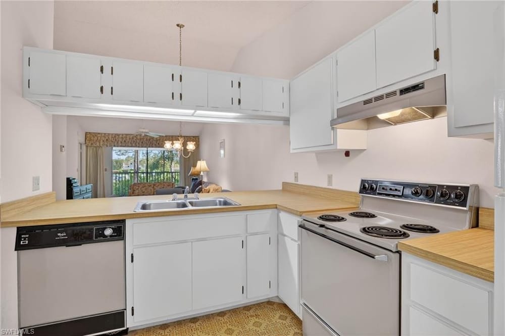 1704 Kings Lake Blvd. 201 – #226012581 - Kings Lake