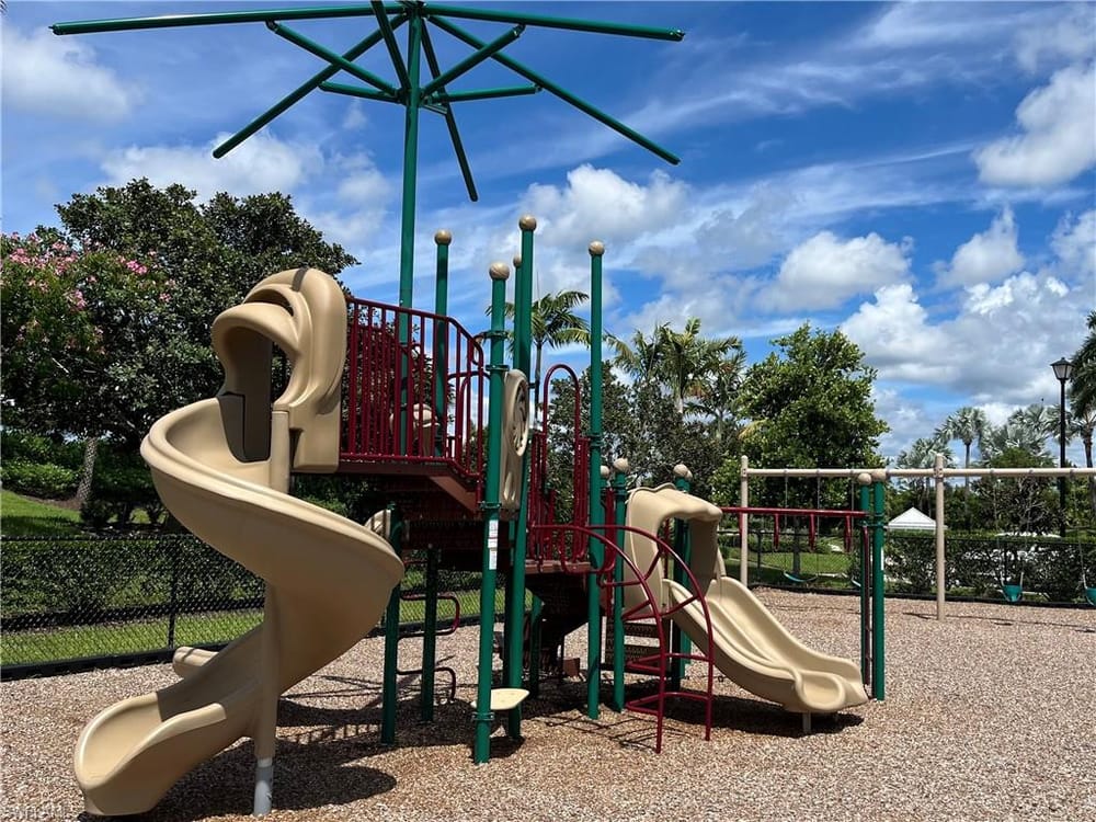 14943 Edgewater Cir. – #226012946 - Naples Reserve