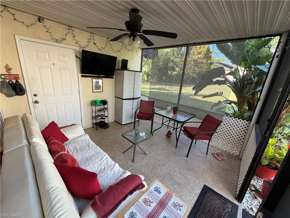 5352 16th Pl. SW G2 – #226013052 - Golden Gate City