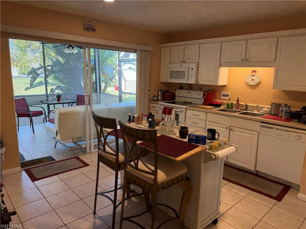 5352 16th Pl. SW G2 – #226013052 - Golden Gate City