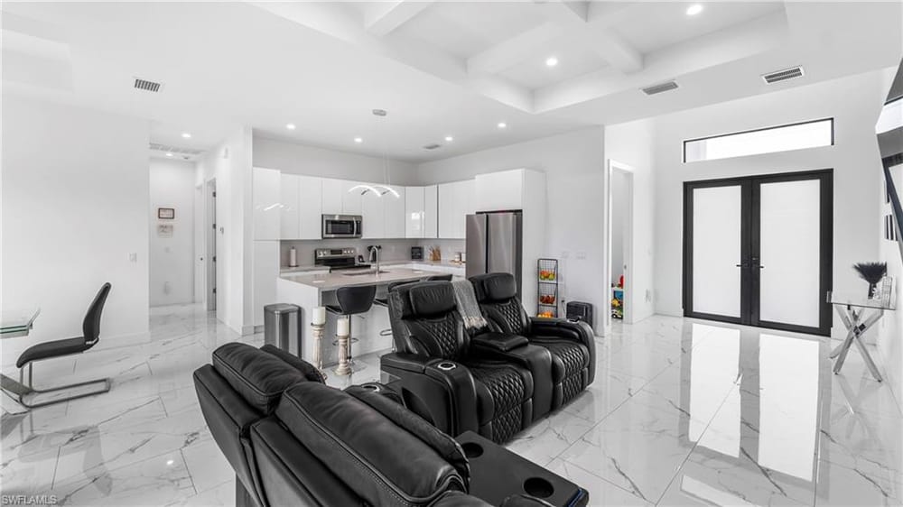 2998 52nd St. SW – #226013212 - Golden Gate City