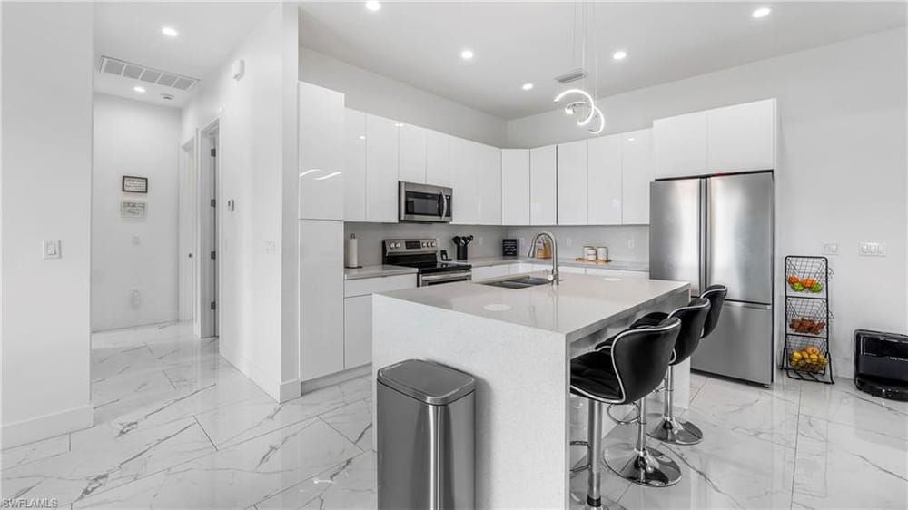 2998 52nd St. SW – #226013212 - Golden Gate City