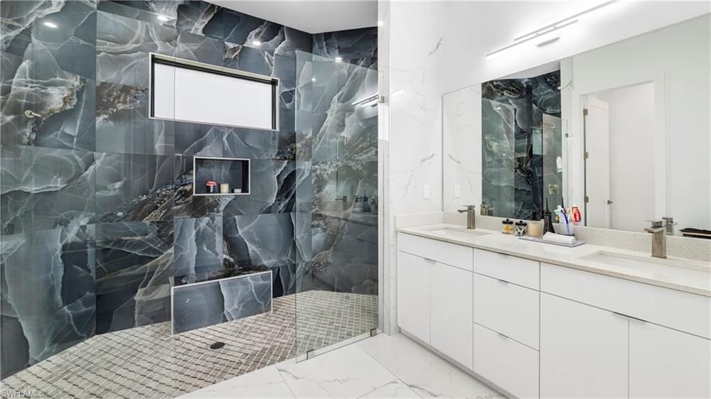 2998 52nd St. SW – #226013212 - Golden Gate City