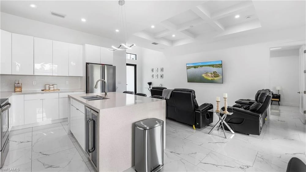 2998 52nd St. SW – #226013212 - Golden Gate City
