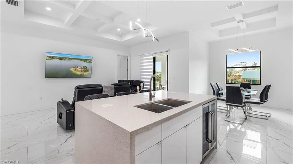2998 52nd St. SW – #226013212 - Golden Gate City