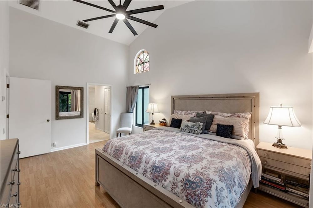 1380 Bald Eagle Dr. – #226013806 - Naples Bath And Tennis