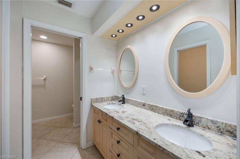 770 Waterford Dr. 302 – #226014413 - Eagle Creek