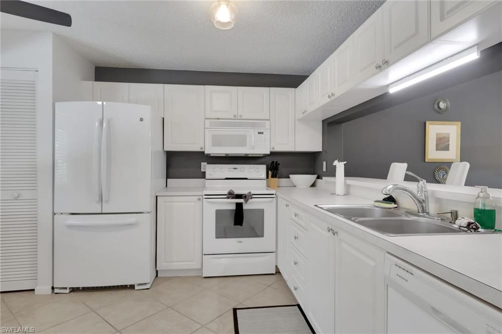 5784 Deauville Cir. B302 – #226014542 - Deauville Lake Club