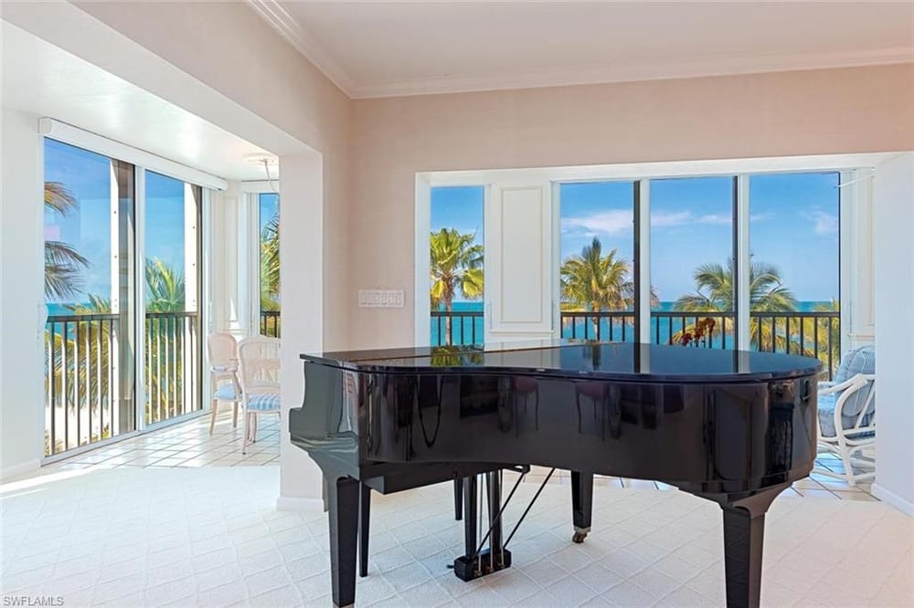 3377 Gulf Shore Blvd. N 4D – #226014728 - Moorings