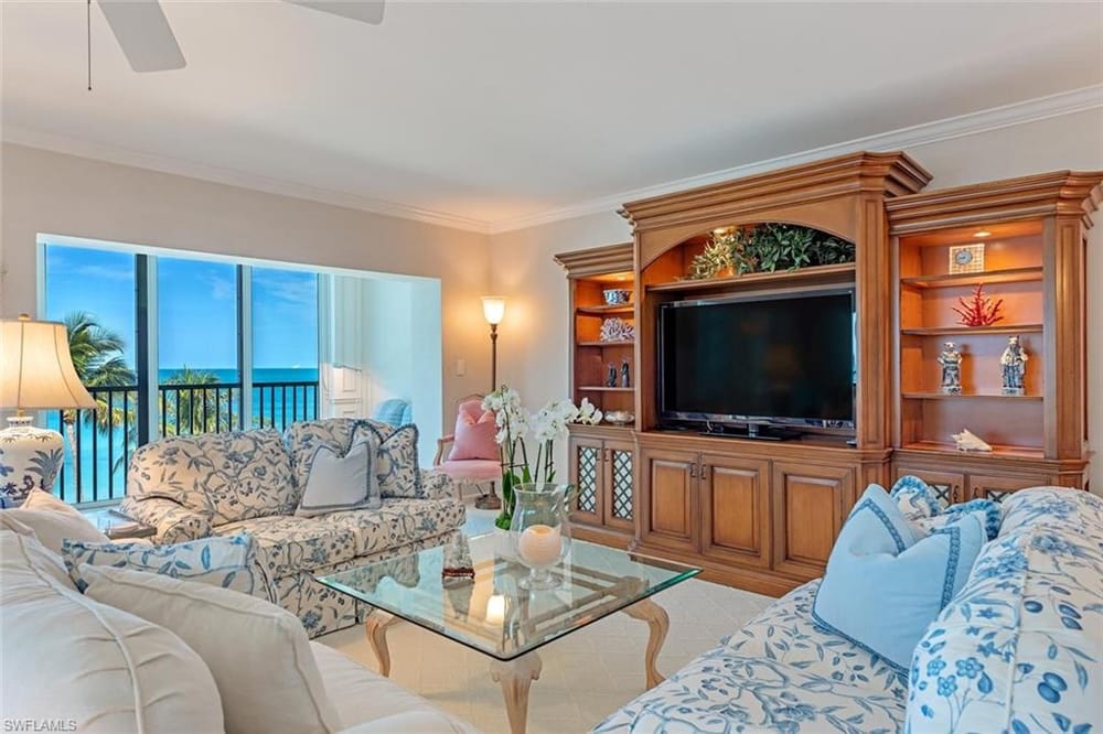 3377 Gulf Shore Blvd. N 4D – #226014728 - Moorings
