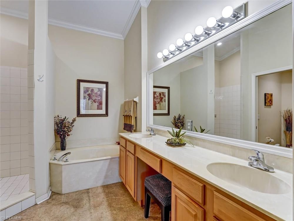895 Eastham Way M202 – #226014865 - Glen Eagle
