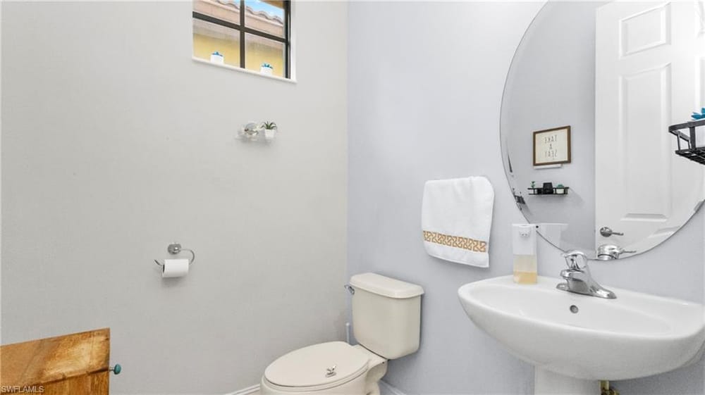 9080 Chula Vista St. 10401 – #226015827 - Lely Resort