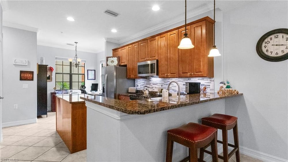 9080 Chula Vista St. 10401 – #226015827 - Lely Resort