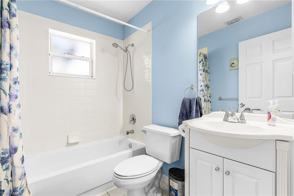 186 Pebble Shores Dr. 201 – #226015946 - Palm River