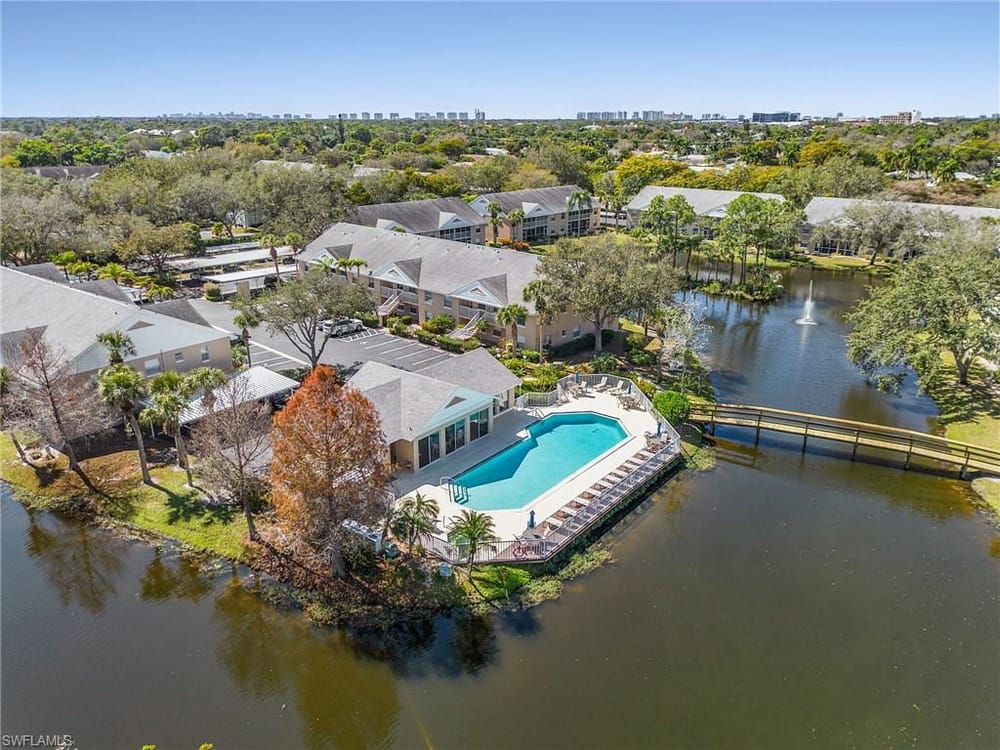186 Pebble Shores Dr. 201 – #226015946 - Palm River