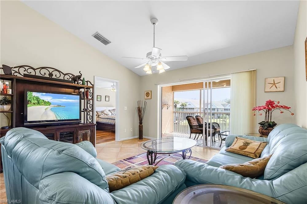 186 Pebble Shores Dr. 201 – #226015946 - Palm River