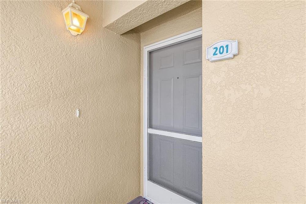 186 Pebble Shores Dr. 201 – #226015946 - Palm River