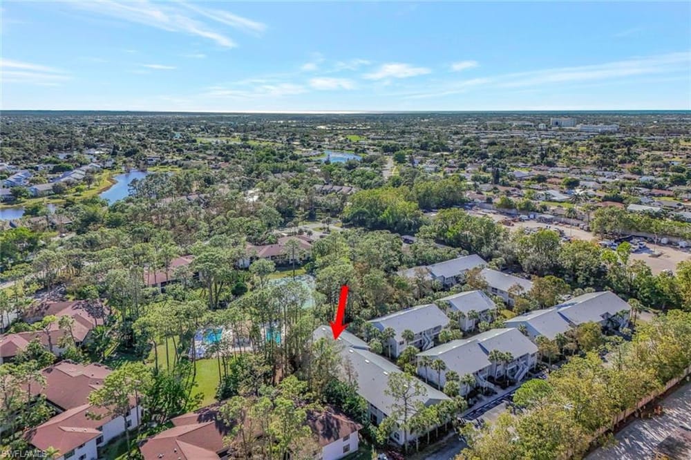 1965 Courtyard Way E-106 – #226016109 - Kings Lake