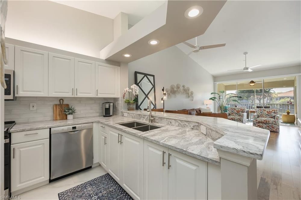 7564 Silver Trumpet Ln. U202 – #226016788 - Pipers Grove