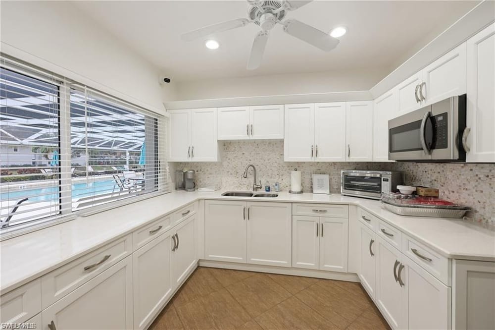 7564 Silver Trumpet Ln. U202 – #226016788 - Pipers Grove