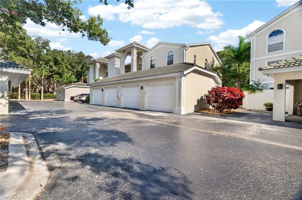 15395 Cedarwood Ln. 104 – #226016826 - Bay Forest