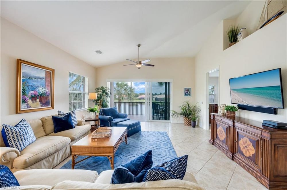 6442 Legacy Cir. 203 – #226017070 - Lely Resort