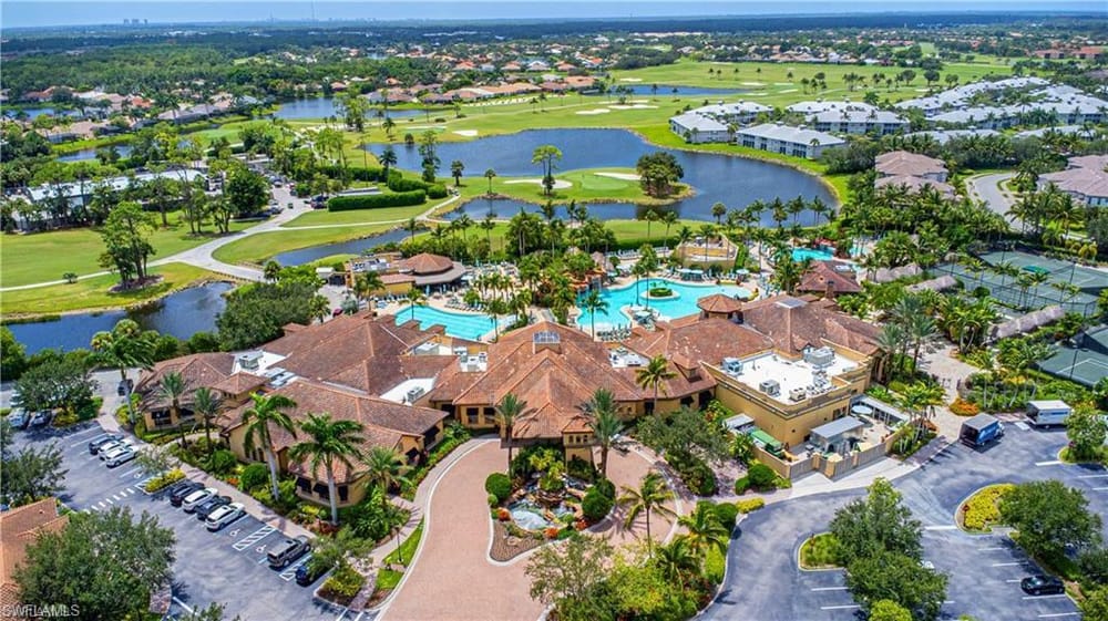 6442 Legacy Cir. 203 – #226017070 - Lely Resort
