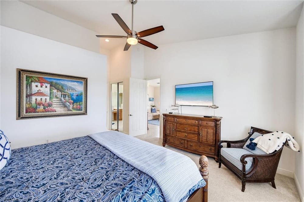 6442 Legacy Cir. 203 – #226017070 - Lely Resort
