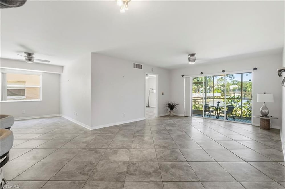 162 Pebble Shores Dr. 101 – #226017382 - Palm River