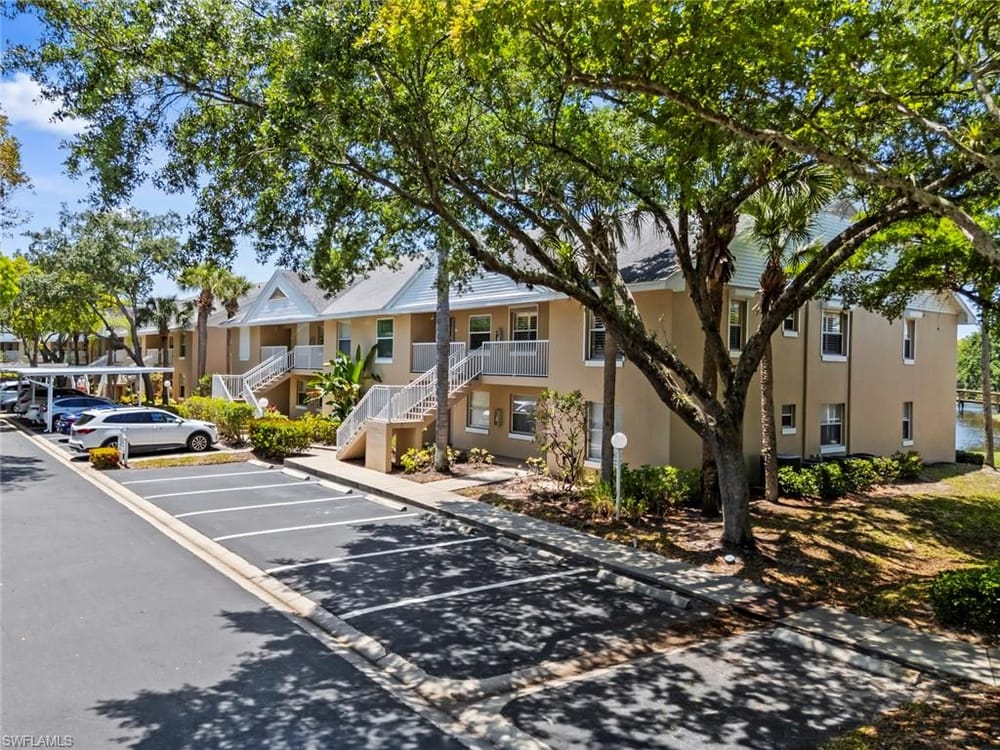 162 Pebble Shores Dr. 101 – #226017382 - Palm River